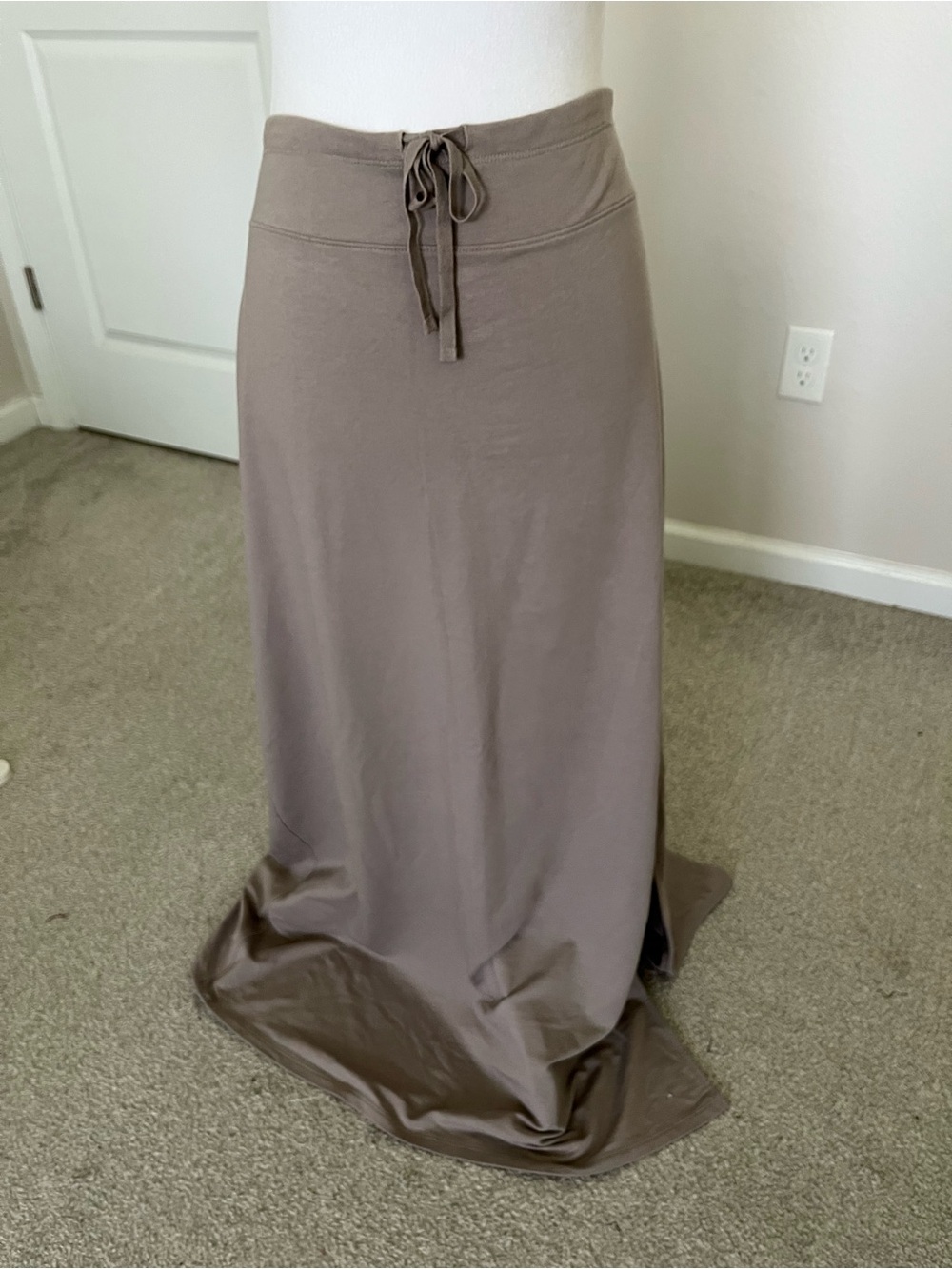 NWT Barefoot Dreams Luxe Lounge Taupe Drawstring Maxi Skirt Size 3X
